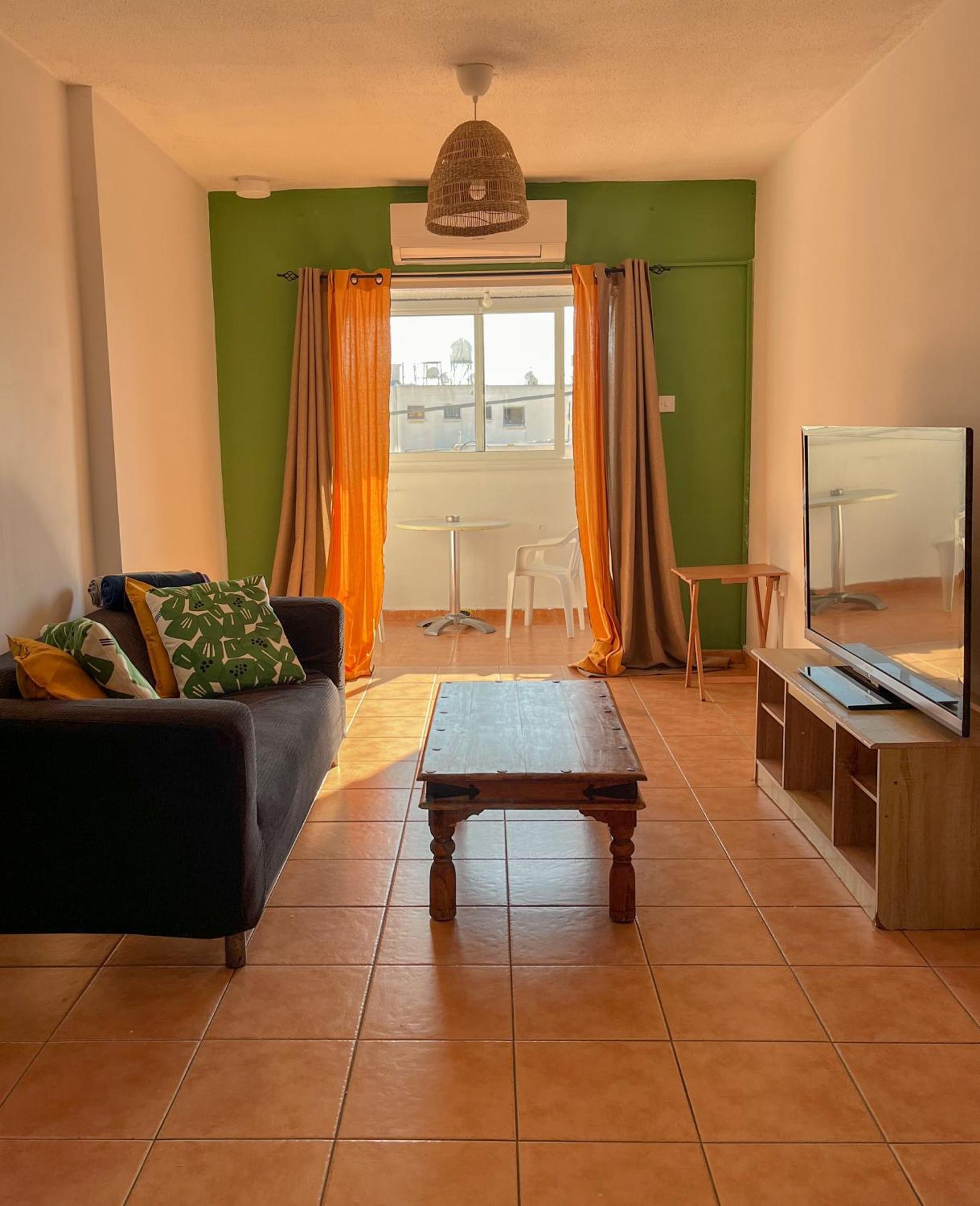 Nissus Urban Vandrarhem Ayia Napa Exteriör bild